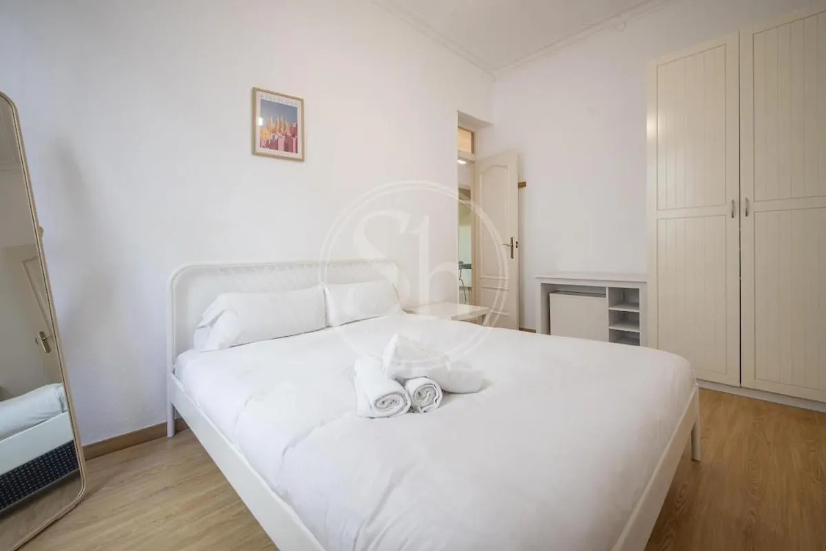 ברצלונה Bonito Apartamento En Poble Sec